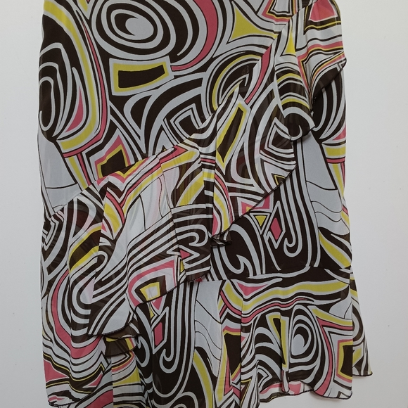 3 Spring Skirts - Picture 12 of 12